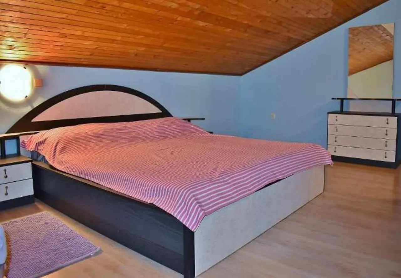 Apartments Ivans Kampor