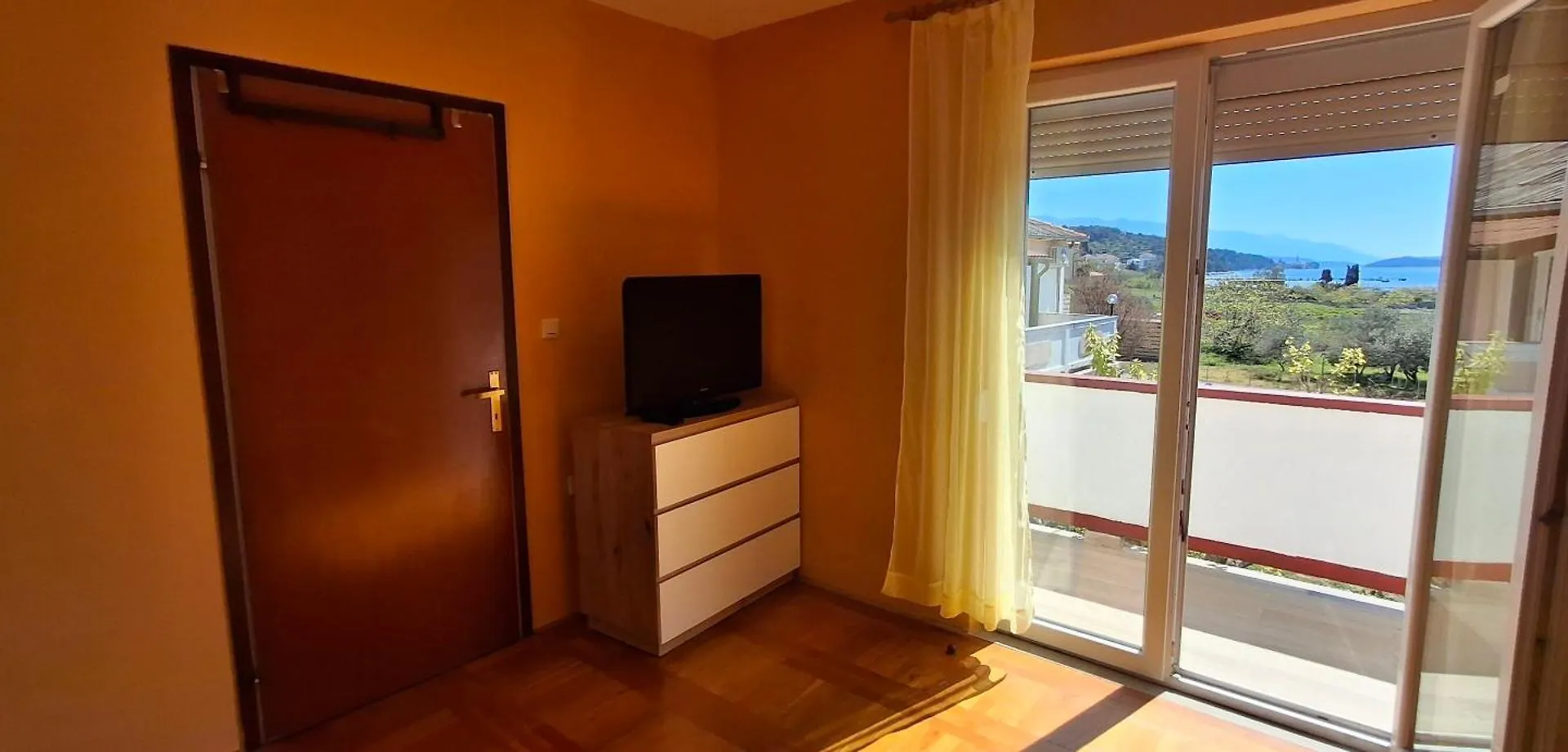 Apartments Ivans Kampor 0*,